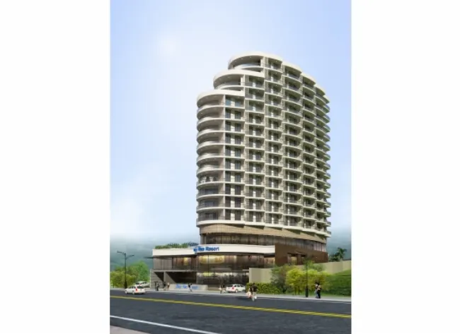 Một gia đình trẻ đang vui vẻ đi dạo trong công viên nội khu của một khu chung cư cao tầng hiện đại, được quy hoạch bài bản với nhiều cây xanh